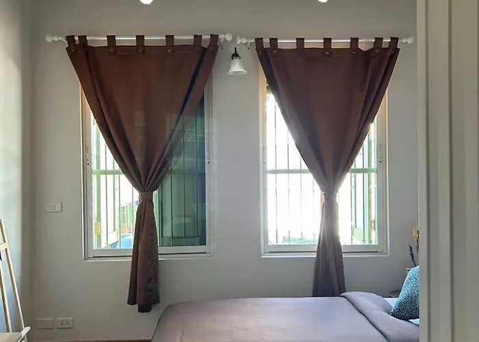 Mookda House Chinatown Bkk Near Mrt Samyot Villa